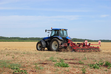 tracteur en travail