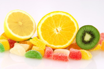 Fototapeta na wymiar fruits and jelly