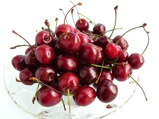 Obraz na płótnie Canvas deep red sweet cherries