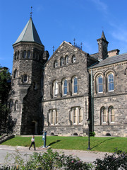 Obraz premium old stone building at university of toronto