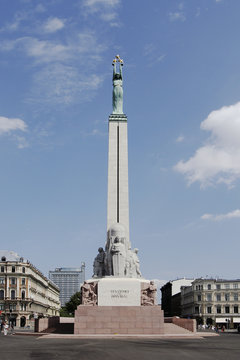  Freedom Monument, Riga