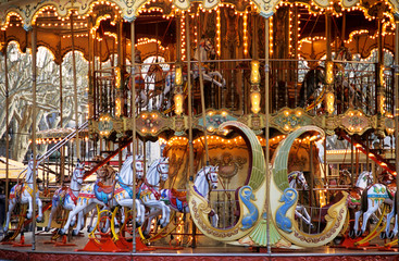 avignon carousel