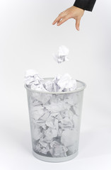throw rubbish