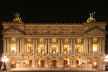 Fototapeta na wymiar paris opera
