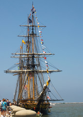 Fototapeta premium tall ship at dockside
