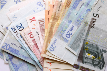 mixed euro notes