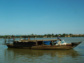 Obraz premium bateau, cambodge