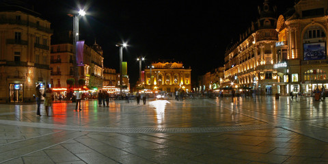 Fototapeta premium pano comedie by night 2