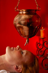 spa herbal oil treatment shirodhara