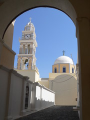 torduchblick auf santorini