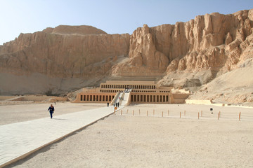 deir el-bahari, luxor, egypt