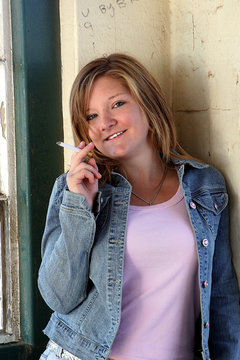 teen smoking