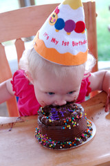 cake in face