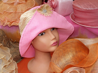 chapeaux