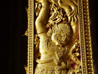 sculpture sur bois, laos