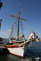bateau sur l'h&eacute;rault