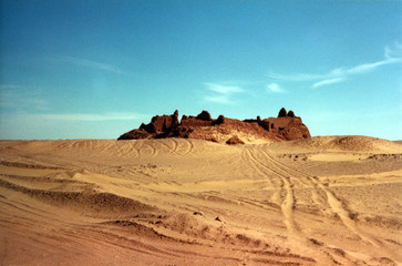 Fototapeta na wymiar ruines sahara