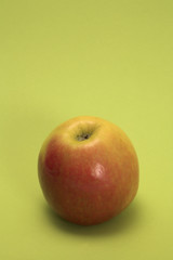 red apple