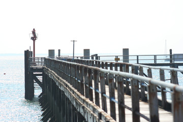 pont  embarcadère la tranche sur mer
