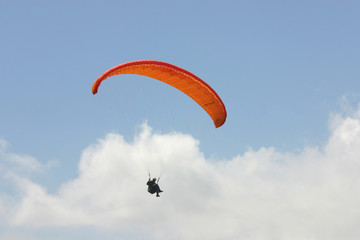 über den pyrenäen - paragliding