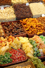fruits secs du marché