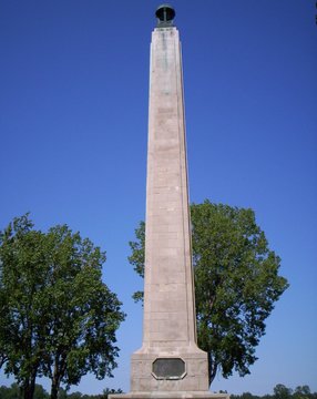 perry's monument - view 2