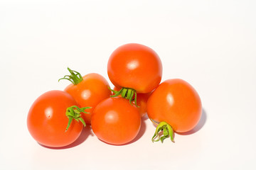 tomaten auf weiss ao_060822_2350.cr2