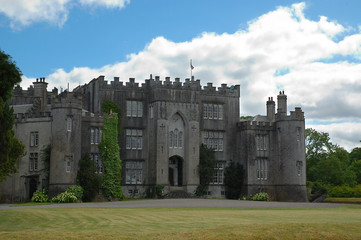 Fototapeta na wymiar chateau irlandais