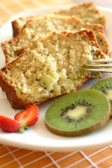 cake au kiwi