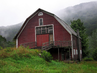 Fototapeta na wymiar vintage barn