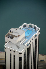 chicago - skyscraper top with swimming pool