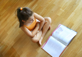 girl reading