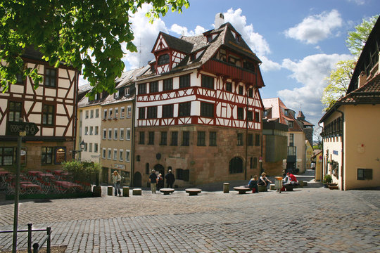 d&uuml;rer haus