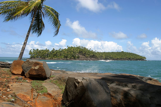 ile du diable vu depuis &icirc;le saint joseph