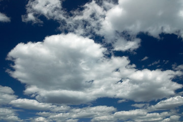 Fototapeta na wymiar blue sky with clouds ¹6