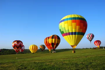 Deurstickers ballon landingsveld © Michael Rolands