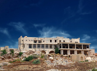 derelict