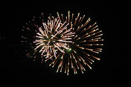 feux d'artifice - bombes