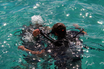 scuba diving lesson