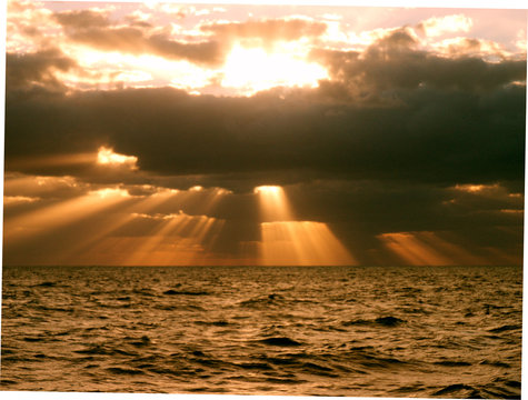 Fototapeta golden sunrise