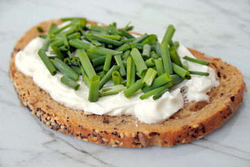 schnittlauchbrot