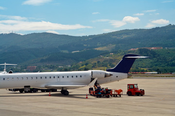 loading luggage