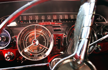 antique automobile