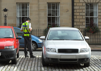 parking attendant, traffic warden, getting ticket