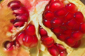 a ready pomegranate to eat