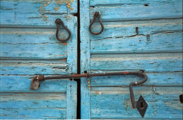 porte bleue