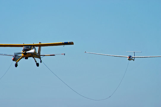 sport aeroplane tow glider