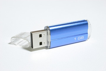 usb flash drive - 1302603