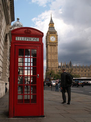 biznesmen london telefon big ben - 1303011