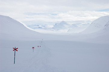 cross country ski hiking trail